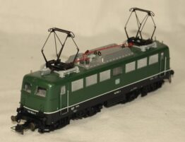 Trix-28020-Elektrolok-Ellok-BR-140-854-1